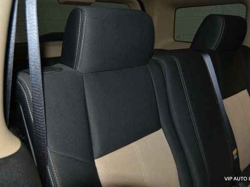 Used 2006 HUMMER H3 image 23