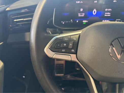 Used 2025 Volkswagen Jetta Sport FWD image 19