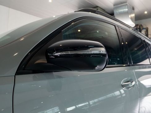 New 2026 Mercedes-Benz GLS 580 4MATIC image 8