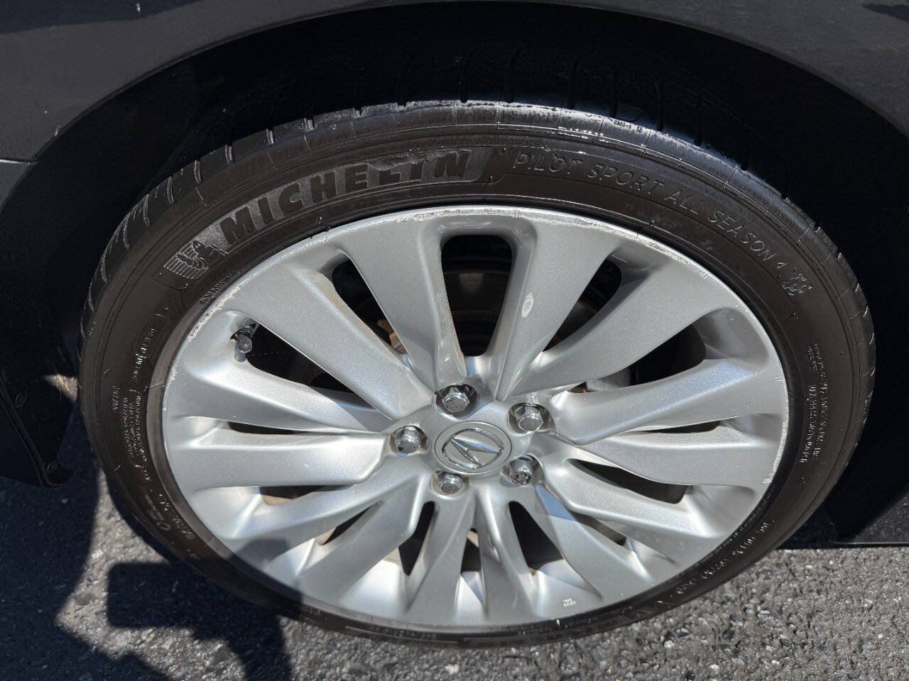 Used 2015 Acura RLX w/ Advance Package FWD image 10