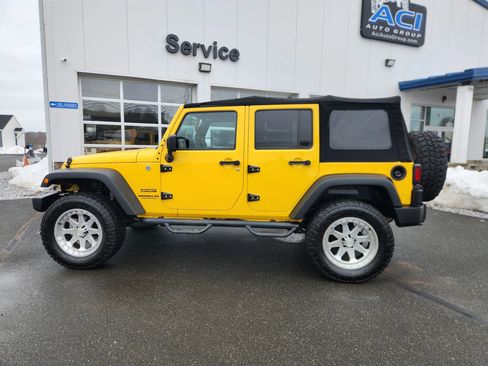 Used 2015 Jeep Wrangler Unlimited Sport w/ Quick Order Package 24S image 9