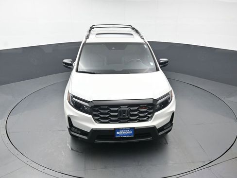 Used 2023 Honda Passport TrailSport image 49