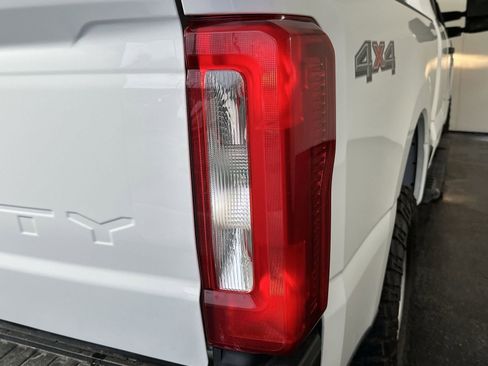 Used 2023 Ford F250 XL w/ XL Off-Road Package image 30