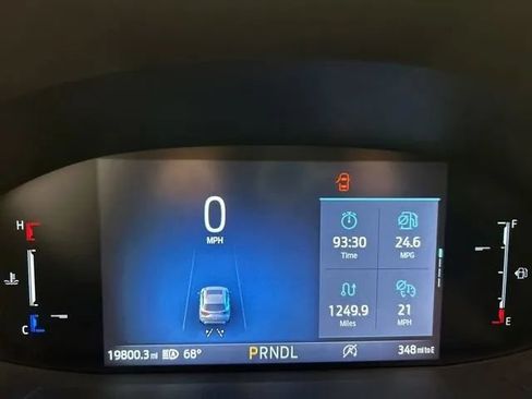 Used 2025 Ford Escape Active AWD/4WD image 8
