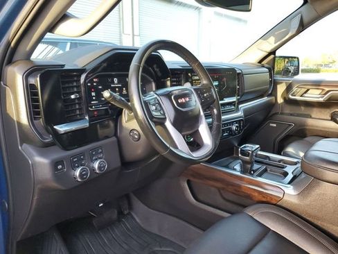 Used 2024 GMC Sierra 1500 SLT w/ SLT Premium Plus Package AWD/4WD image 21