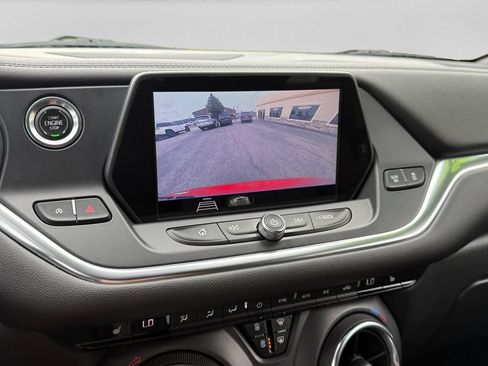 Used 2020 Chevrolet Blazer LT AWD/4WD image 24