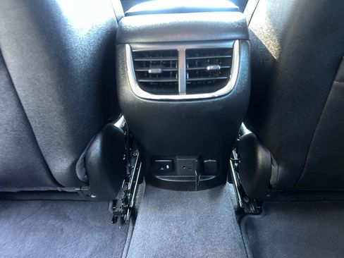 Used 2023 Chevrolet Malibu LT FWD image 17