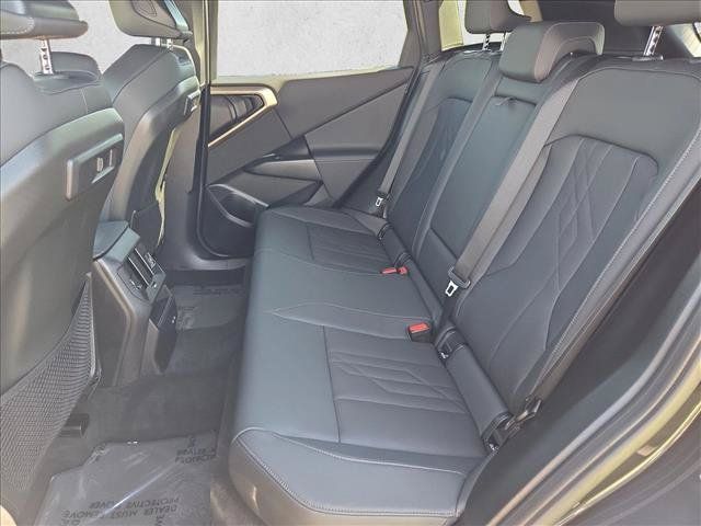 Certified 2025 BMW X3 xDrive30i w/ Premium Package AWD/4WD image 27