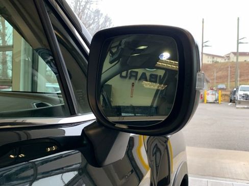 Used 2020 Subaru Forester Limited w/ Popular Package #3 image 15