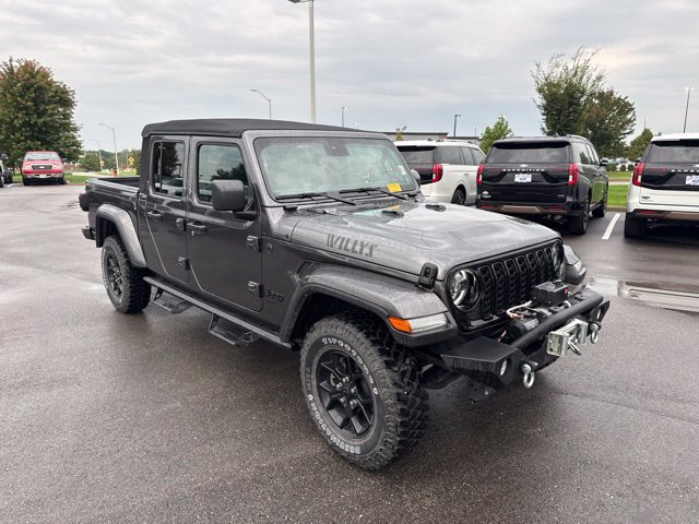 Used 2024 Jeep Gladiator Sport AWD/4WD image 1