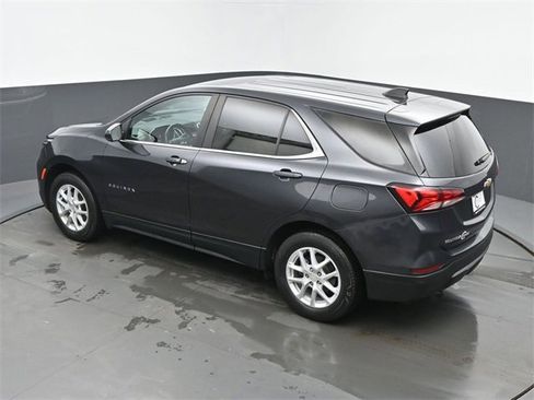 Used 2022 Chevrolet Equinox LT image 40
