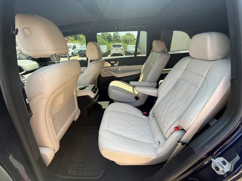 Used 2021 Mercedes-Benz GLS 63 AMG 4MATIC image 33