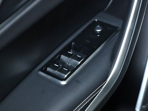 Used 2025 Jaguar F-PACE R-Dynamic S image 30