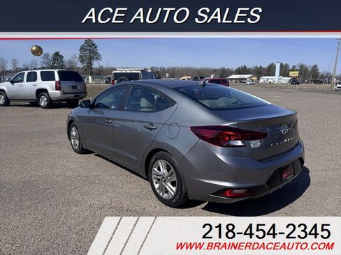 Used 2019 Hyundai Elantra SEL FWD image 3