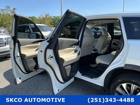 Used 2023 INFINITI QX60 Pure image 30