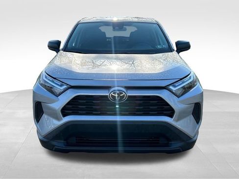 Certified 2024 Toyota RAV4 LE AWD/4WD image 9