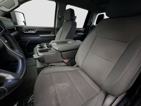 Used 2024 Chevrolet Silverado 2500 LT image 11