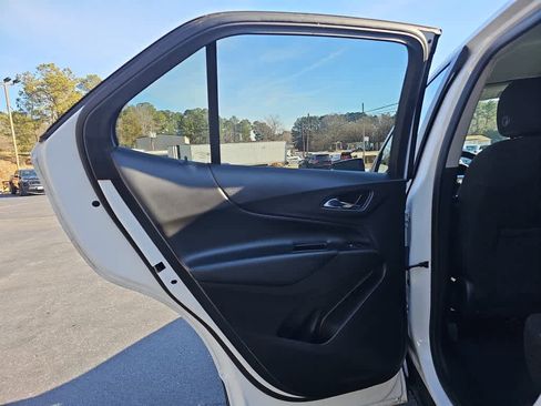 Used 2021 Chevrolet Equinox LT w/ LPO, Cargo Package image 29