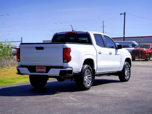 Used 2024 Chevrolet Colorado LT w/ LT Convenience Package RWD image 6