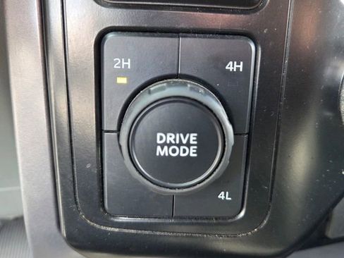 Used 2024 Ford F150 XLT image 28