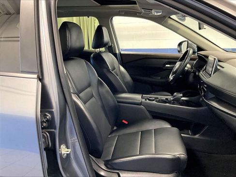 Certified 2023 Nissan Rogue SV w/ SV Premium B Package AWD/4WD image 11