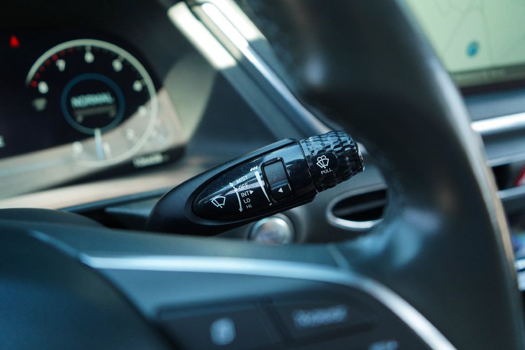 Used 2023 Hyundai Sonata SEL w/ Convenience Package FWD image 34