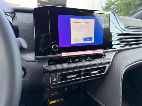 New 2026 Toyota Camry SE w/ Convenience Package FWD image 33