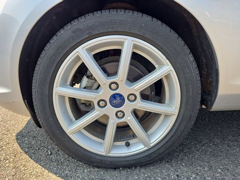 Used 2016 Ford Fiesta SE w/ Equipment Group 201A FWD image 27