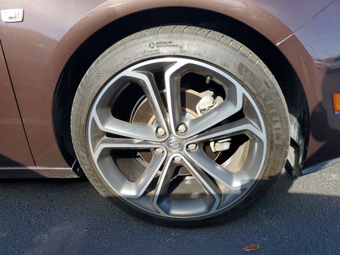 Used 2016 Buick Cascada Premium image 7