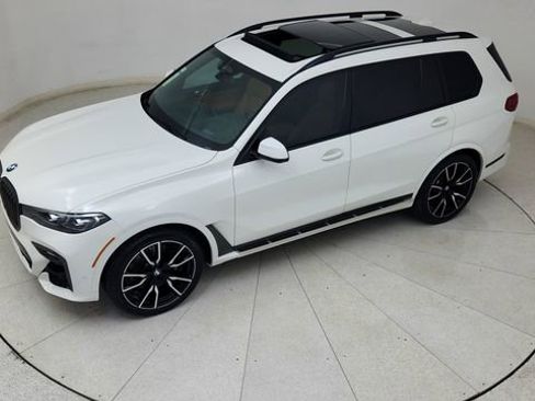 Used 2021 BMW X7 xDrive40i w/ M Sport Package image 85