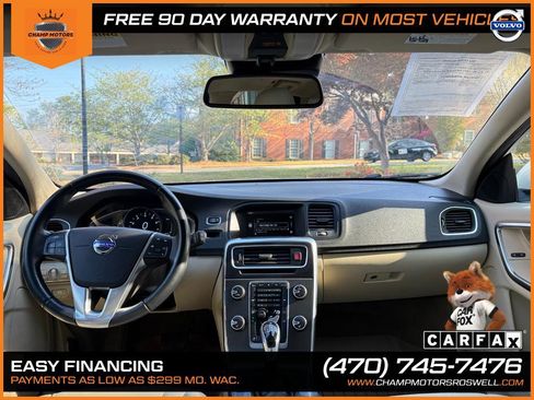 Used 2015 Volvo V60 T5 Premier image 2