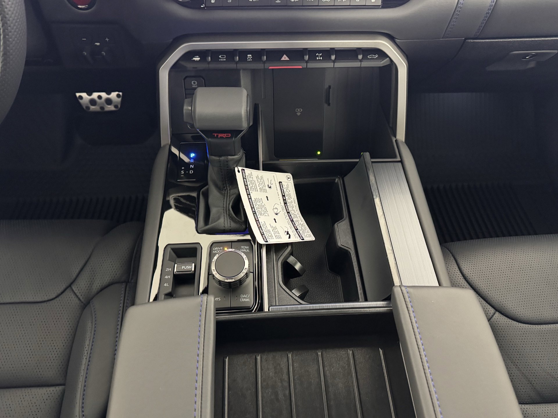 New 2026 Toyota Tundra Platinum w/ TRD Off-Road Package AWD/4WD image 9