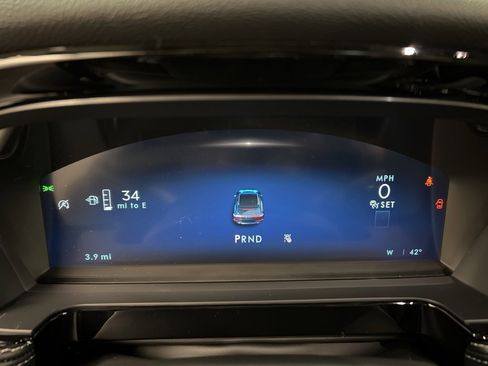 New 2026 Lincoln Corsair Premiere image 22