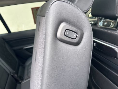 Used 2024 BMW X7 xDrive40i AWD/4WD image 42