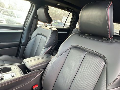 Used 2024 Jeep Wagoneer Launch Edition image 18