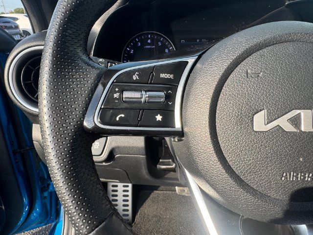 Used 2022 Kia Forte GT-Line w/ GT-Line Premium Package FWD image 13