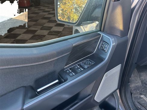 Certified 2024 Ford F150 Lariat w/ Equipment Group 502A High image 44