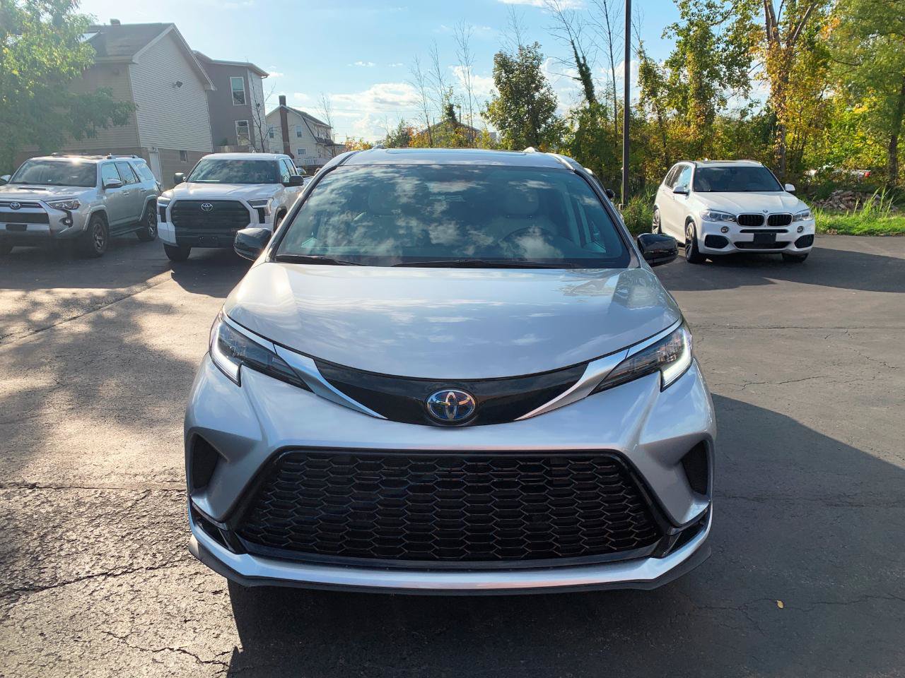 Used 2021 Toyota Sienna AWD image 3
