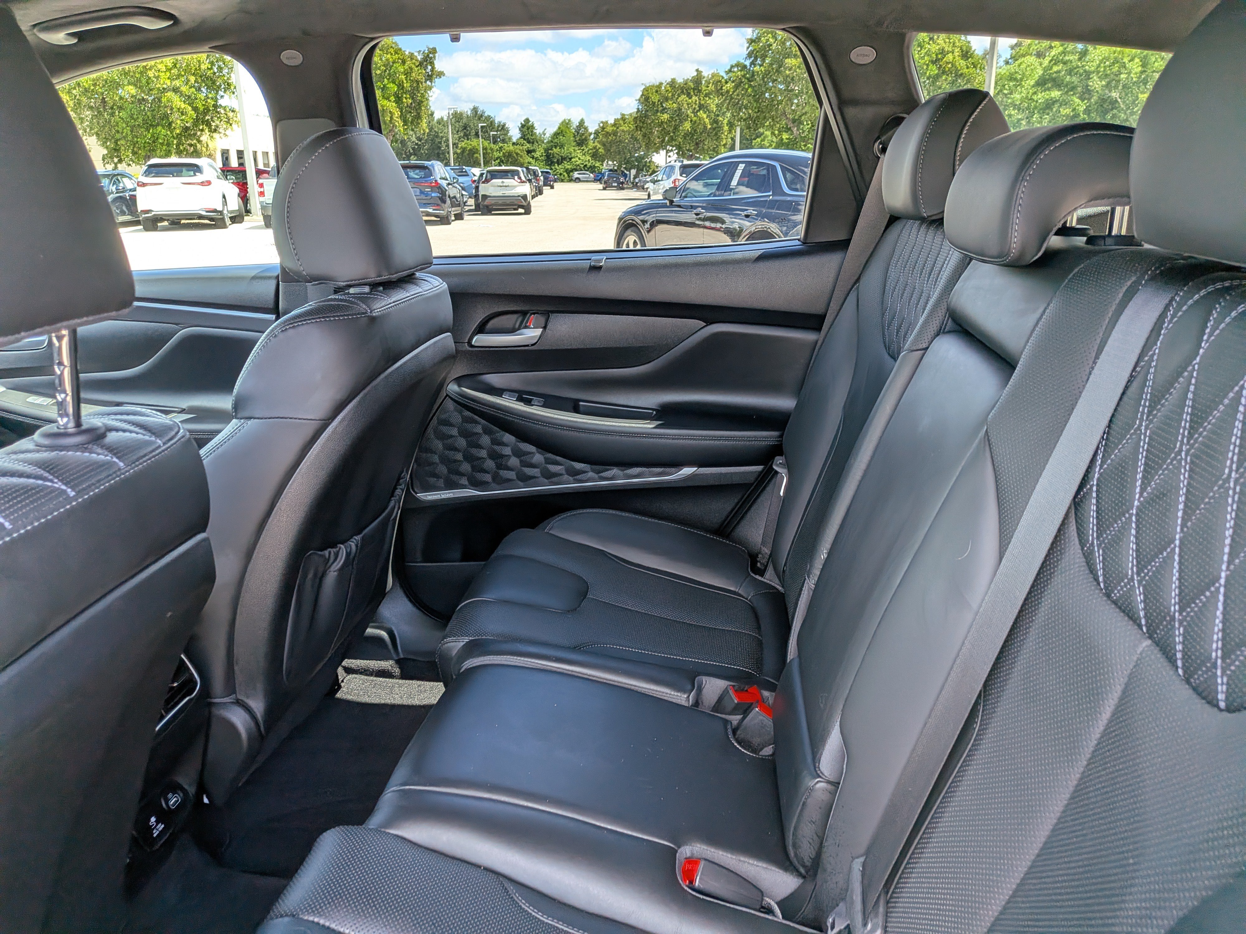 Used 2022 Hyundai Santa Fe Calligraphy FWD image 15