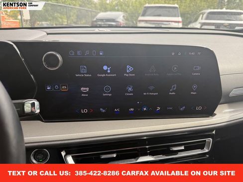 Used 2024 Chevrolet Traverse LT image 28