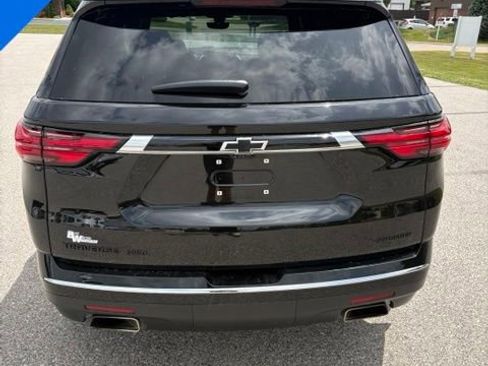 Used 2023 Chevrolet Traverse Premier w/ LPO, Floor Liner Package AWD/4WD image 5