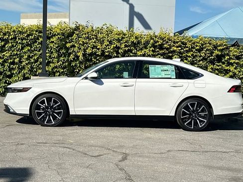 New 2026 Honda Accord Touring image 7