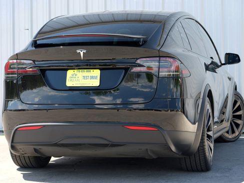 Used 2023 Tesla Model X image 5