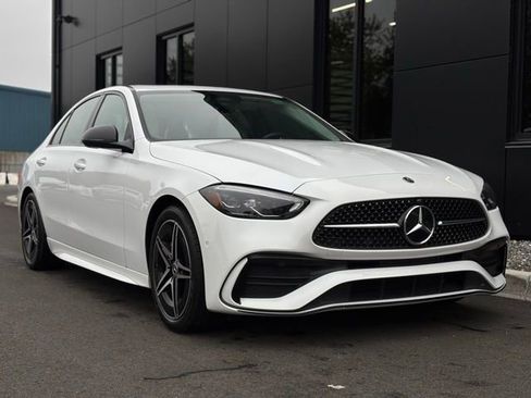 Used 2025 Mercedes-Benz C 300 Sedan image 9