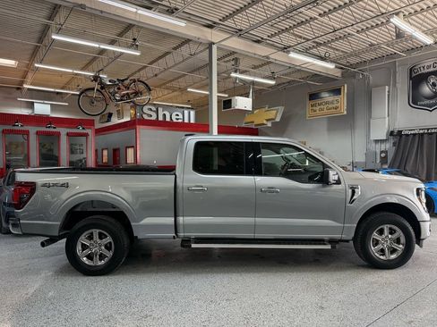 Used 2024 Ford F150 XLT w/ Tow/Haul Package image 7
