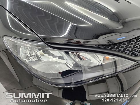 New 2026 Chrysler Voyager LX image 21