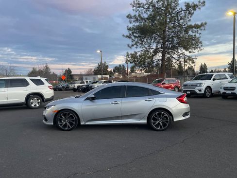 Used 2020 Honda Civic Sport image 5