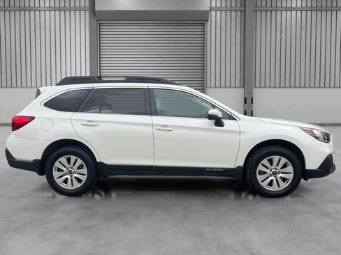 Used 2019 Subaru Outback 2.5i Premium w/ Popular Package #2 AWD/4WD image 31