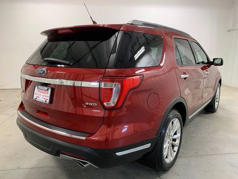 Used 2018 Ford Explorer Limited w/ Equipment Group 301A AWD/4WD image 8