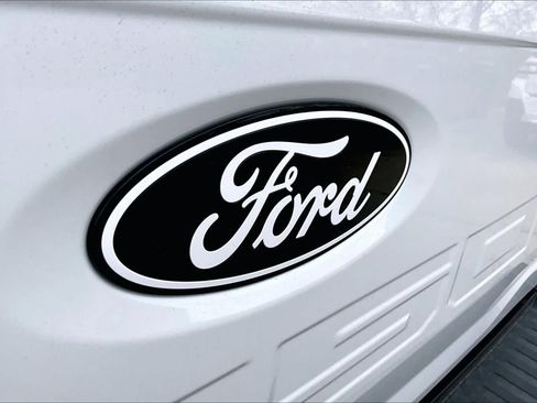 Used 2025 Ford F150 Lariat w/ Equipment Group 502A High AWD/4WD image 30